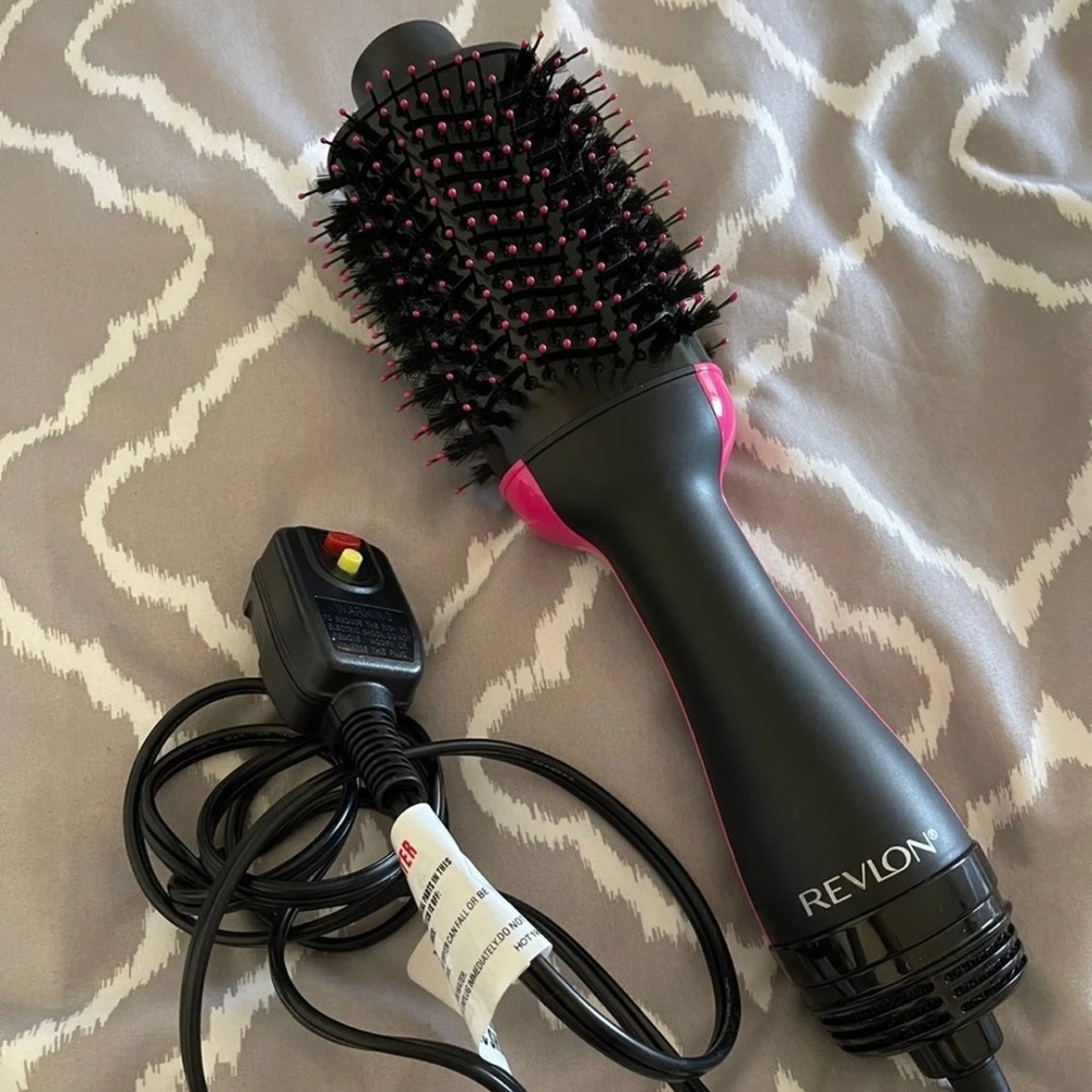 Revlon dryer brush